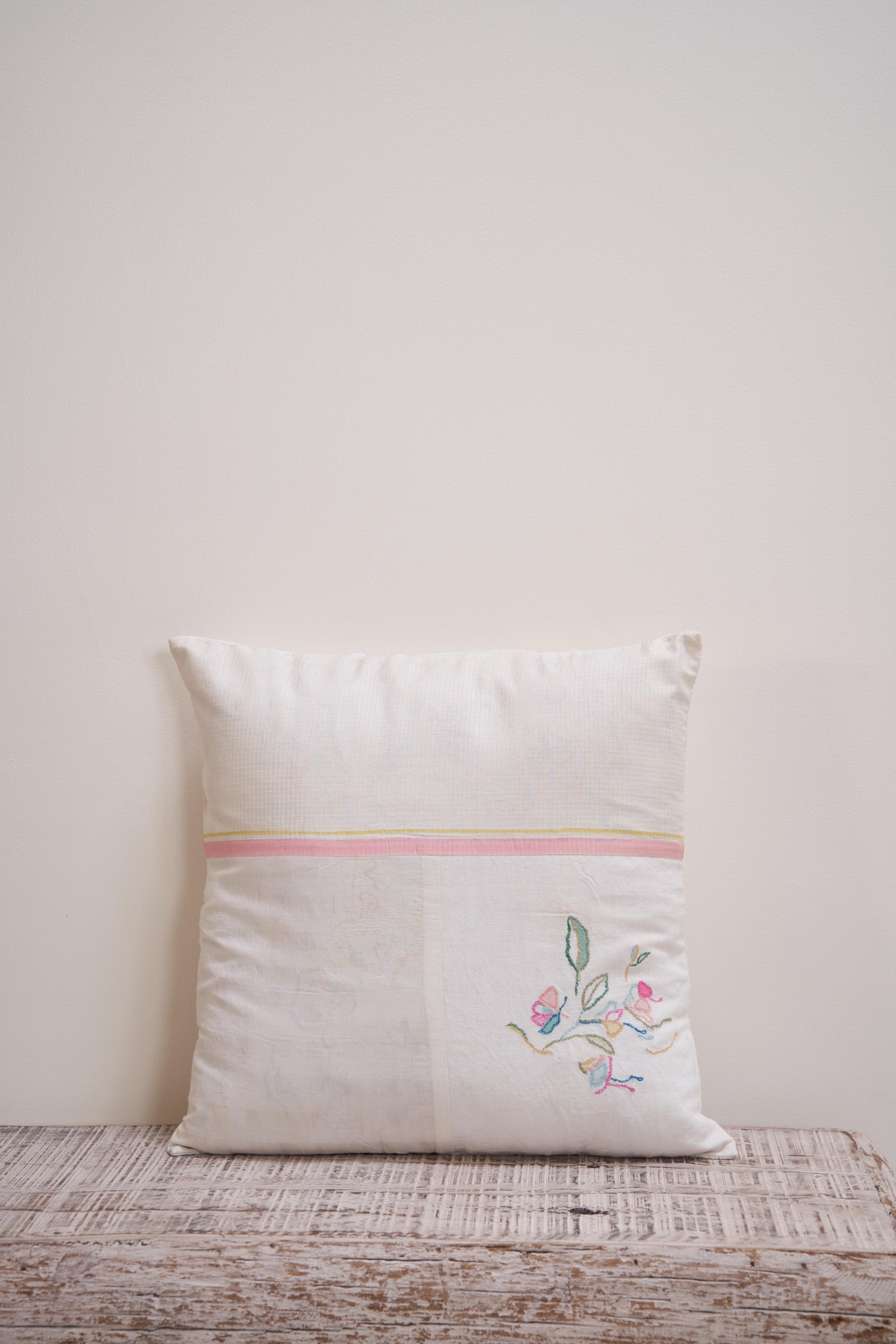 CUSHION COVER