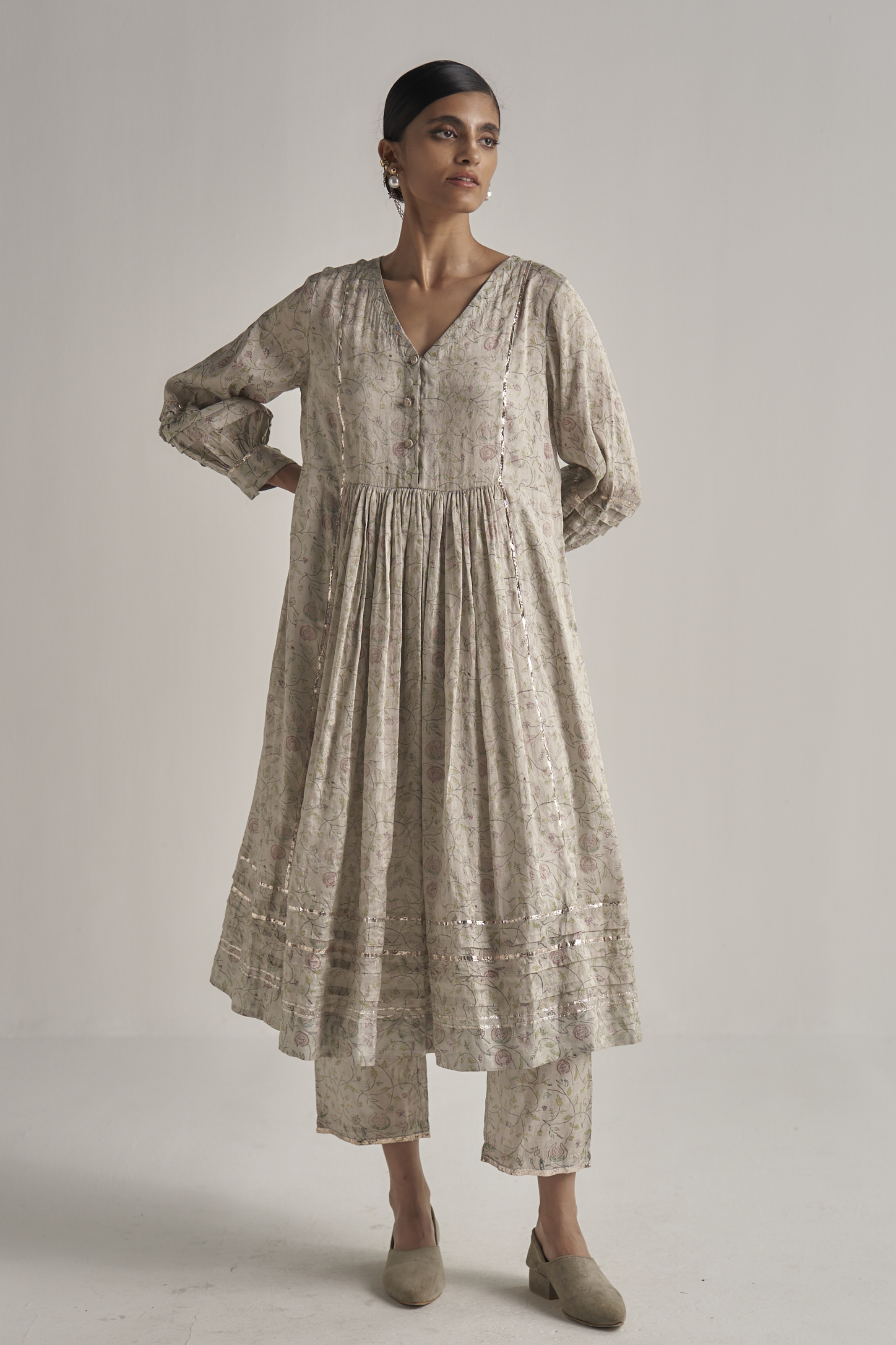 ARALYN DRESS