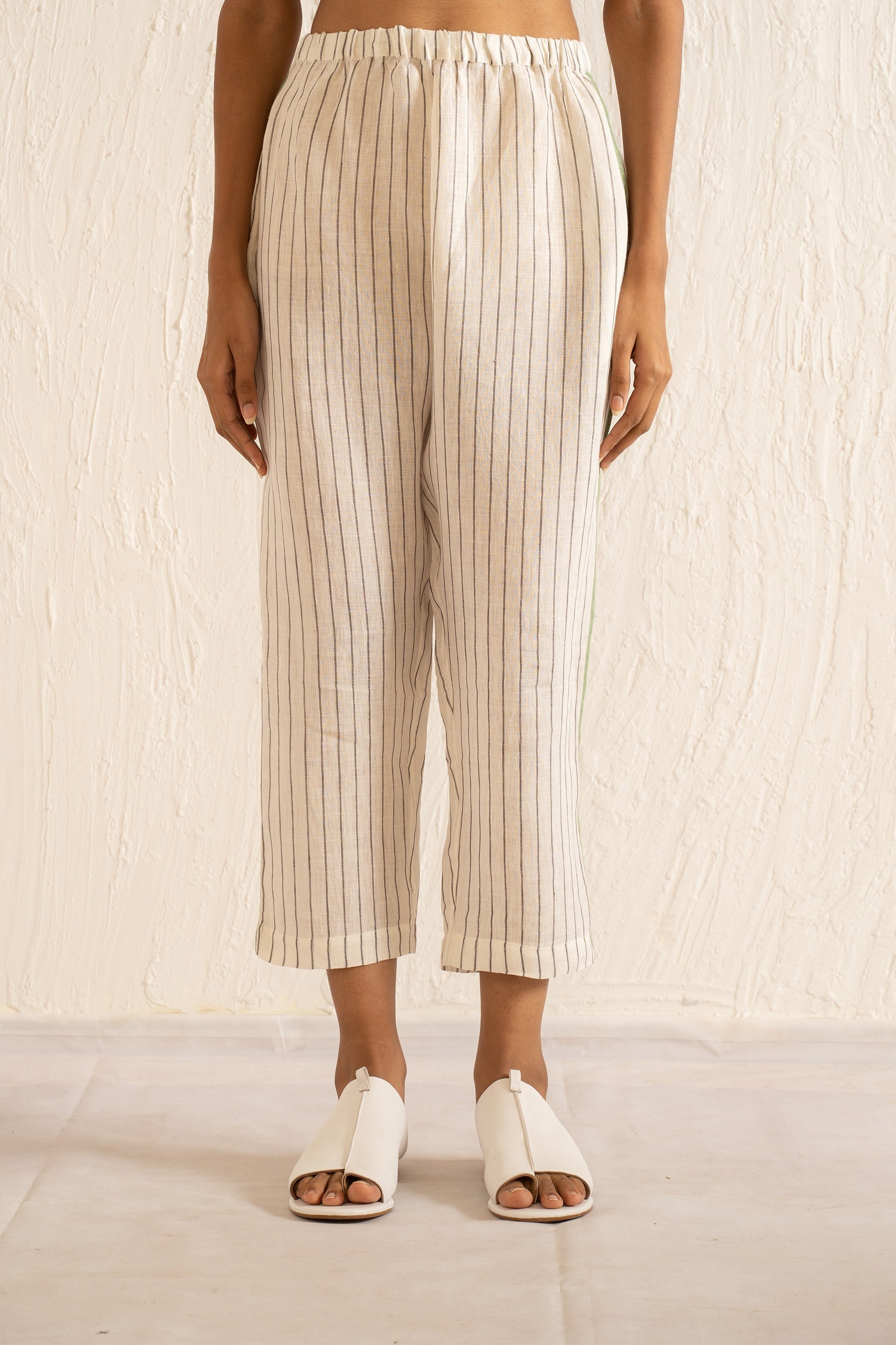 TROUSER